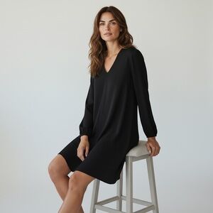 Taylor Black V Neck Long Sleeve Cocktail Dress Size 10